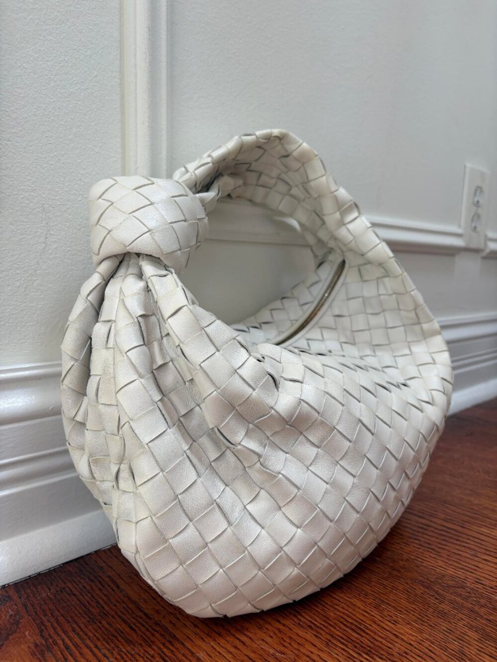 Bottega Veneta Teen Jodie White Leather Bag Authentic MRSP 3500